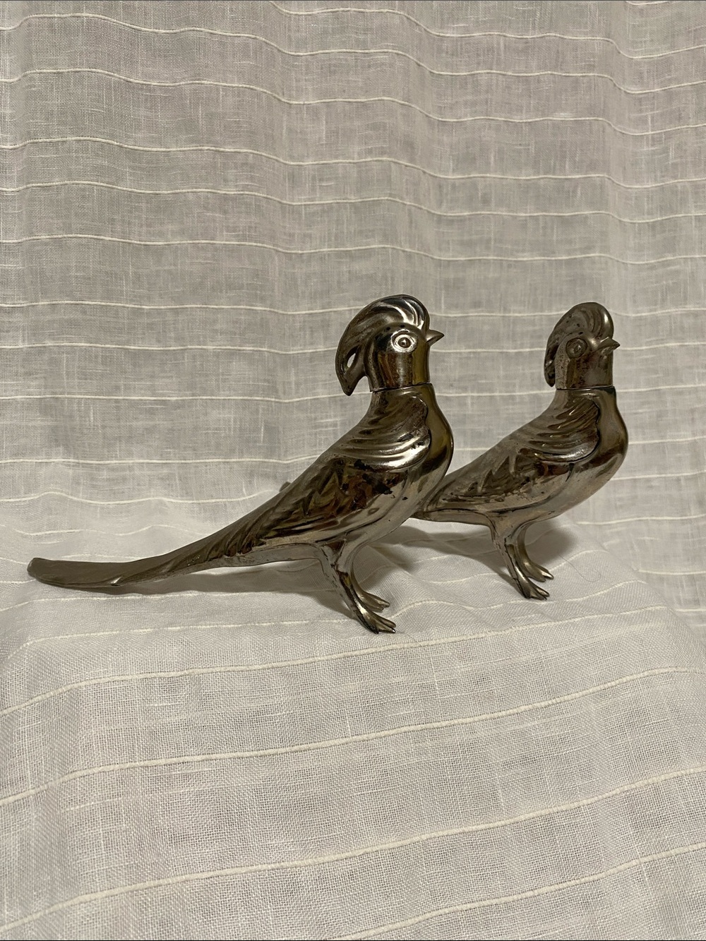 Salt n pepper shaker Silver plate pheasant- Elegant Pair
